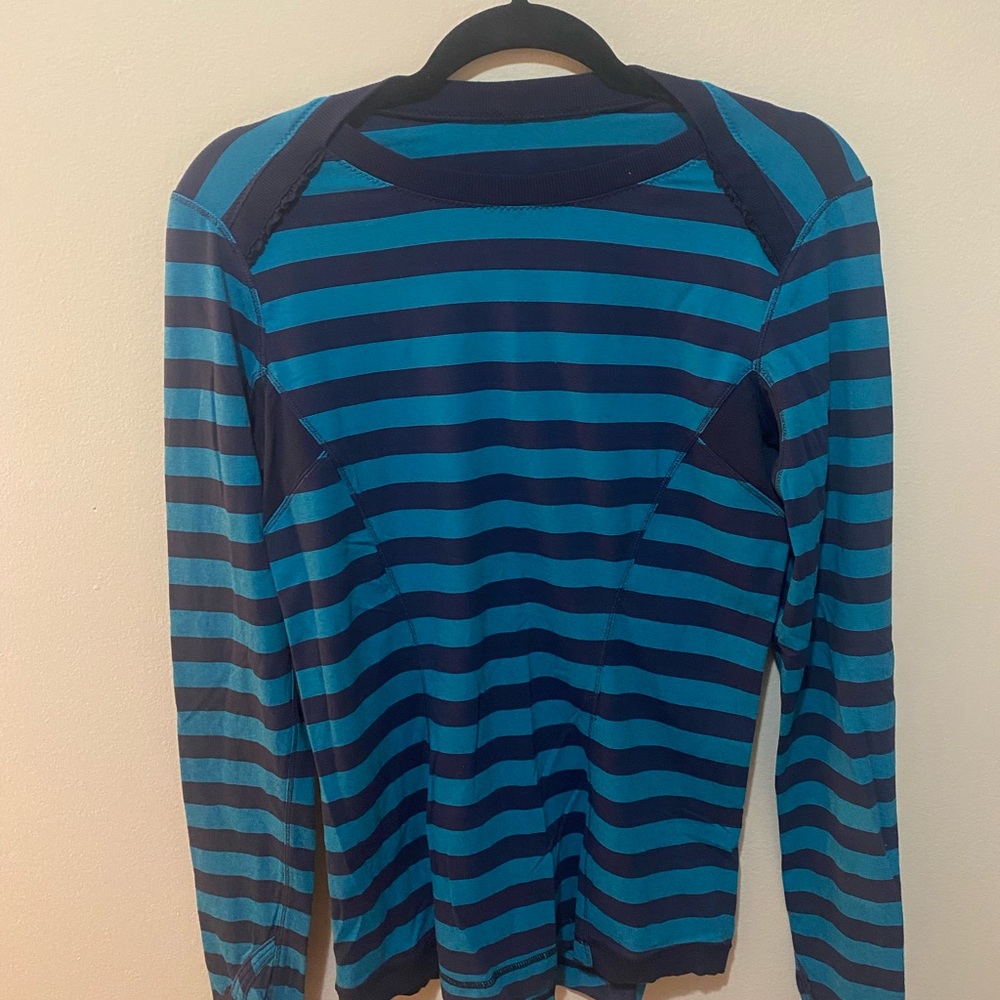 lululemon blue striped long sleeve